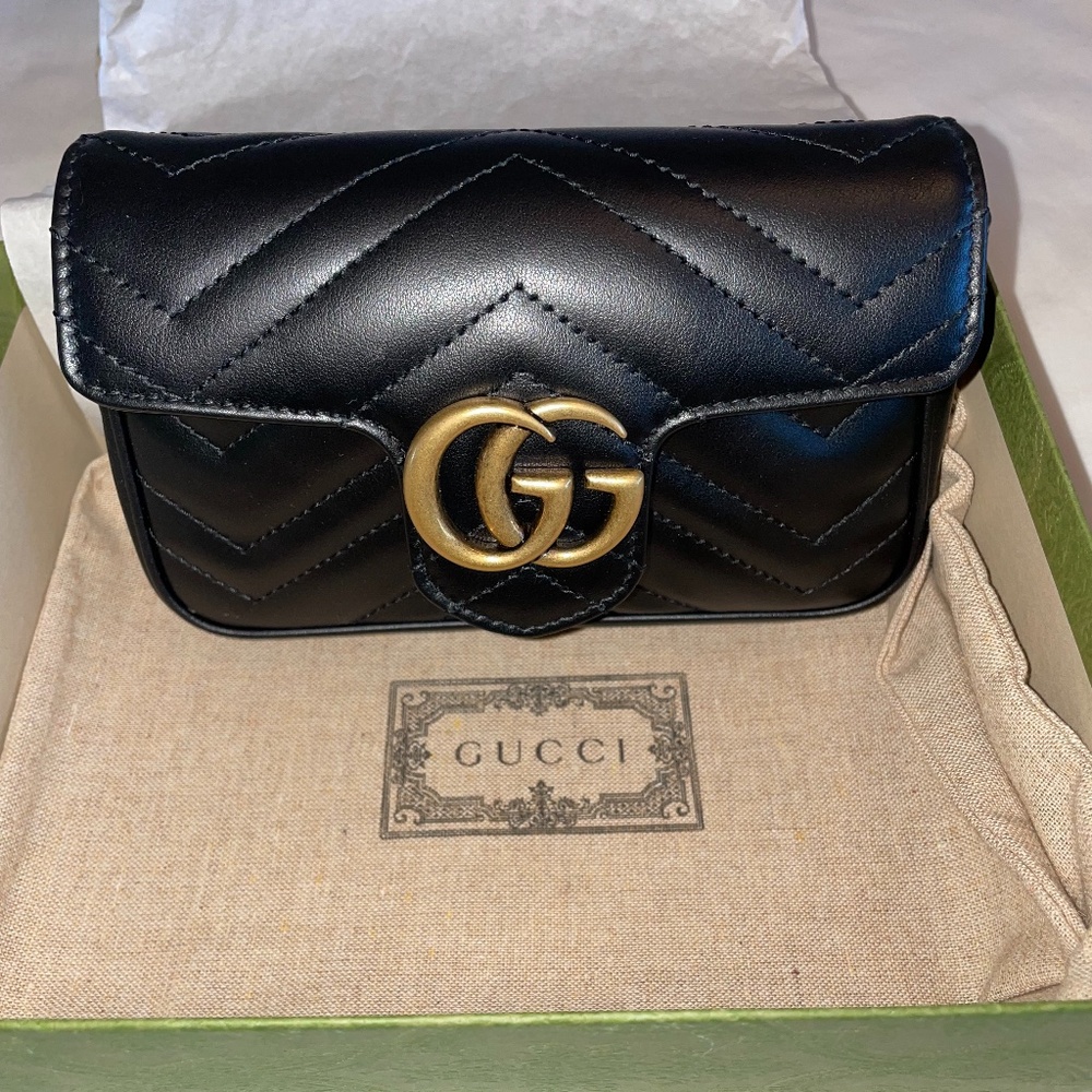 GG Marmont super mini bag